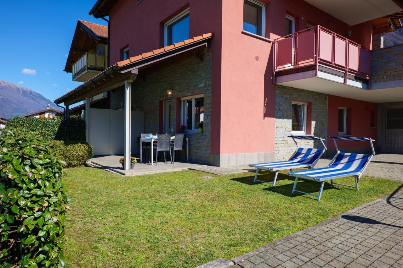 Residence Girasole Casa Rossa B Colico Exteriör bild